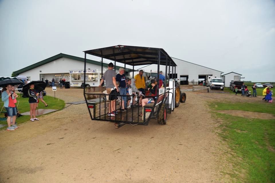 Country Breakfast on the Farm2